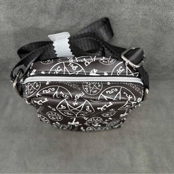 The WB Supernatural TV Small Crossbody Messenger Bag Join The Hunt - Picture 6 of 7
